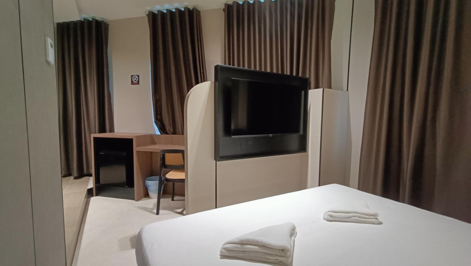 Urban Inn, Serai Wangi Padang Serai Exteriör bild