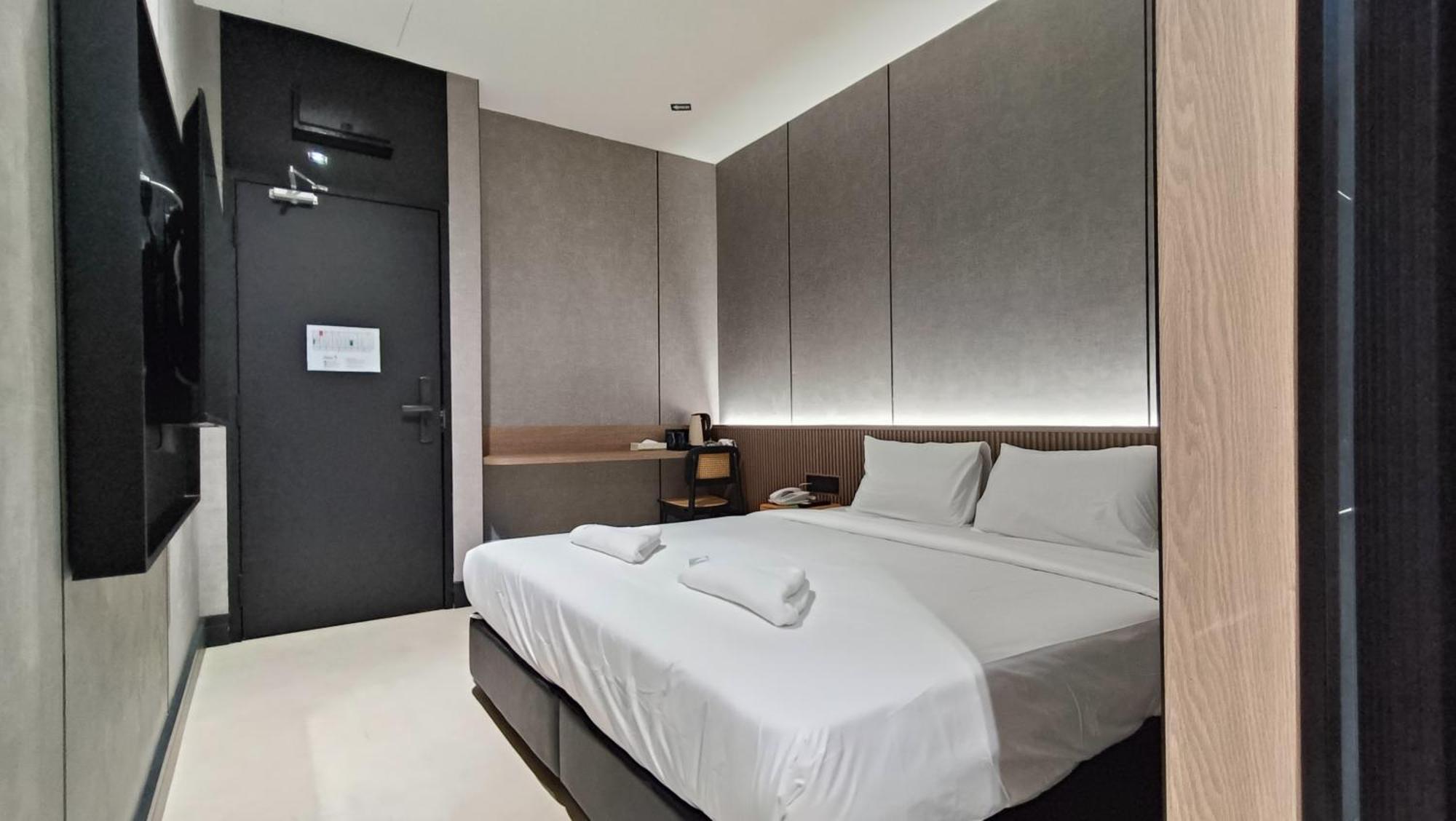Urban Inn, Serai Wangi Padang Serai Exteriör bild