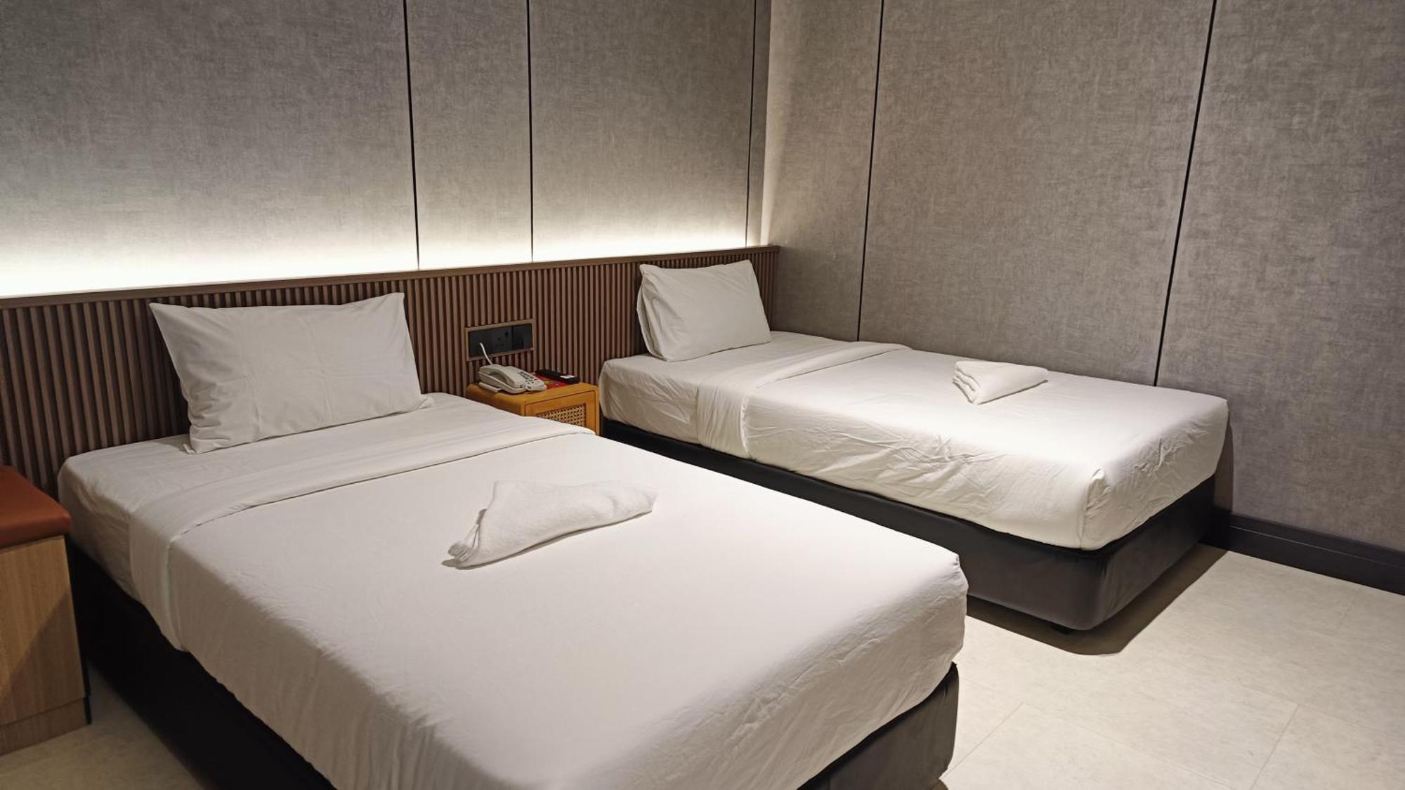 Urban Inn, Serai Wangi Padang Serai Exteriör bild