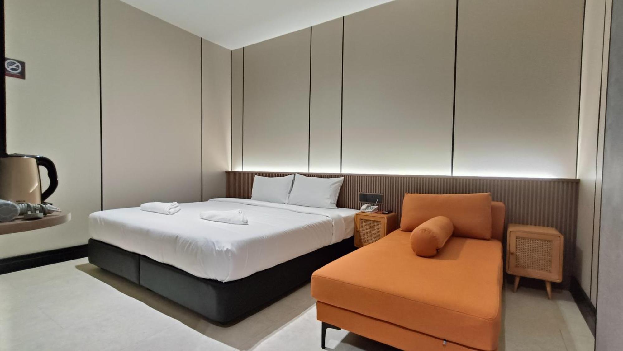 Urban Inn, Serai Wangi Padang Serai Exteriör bild