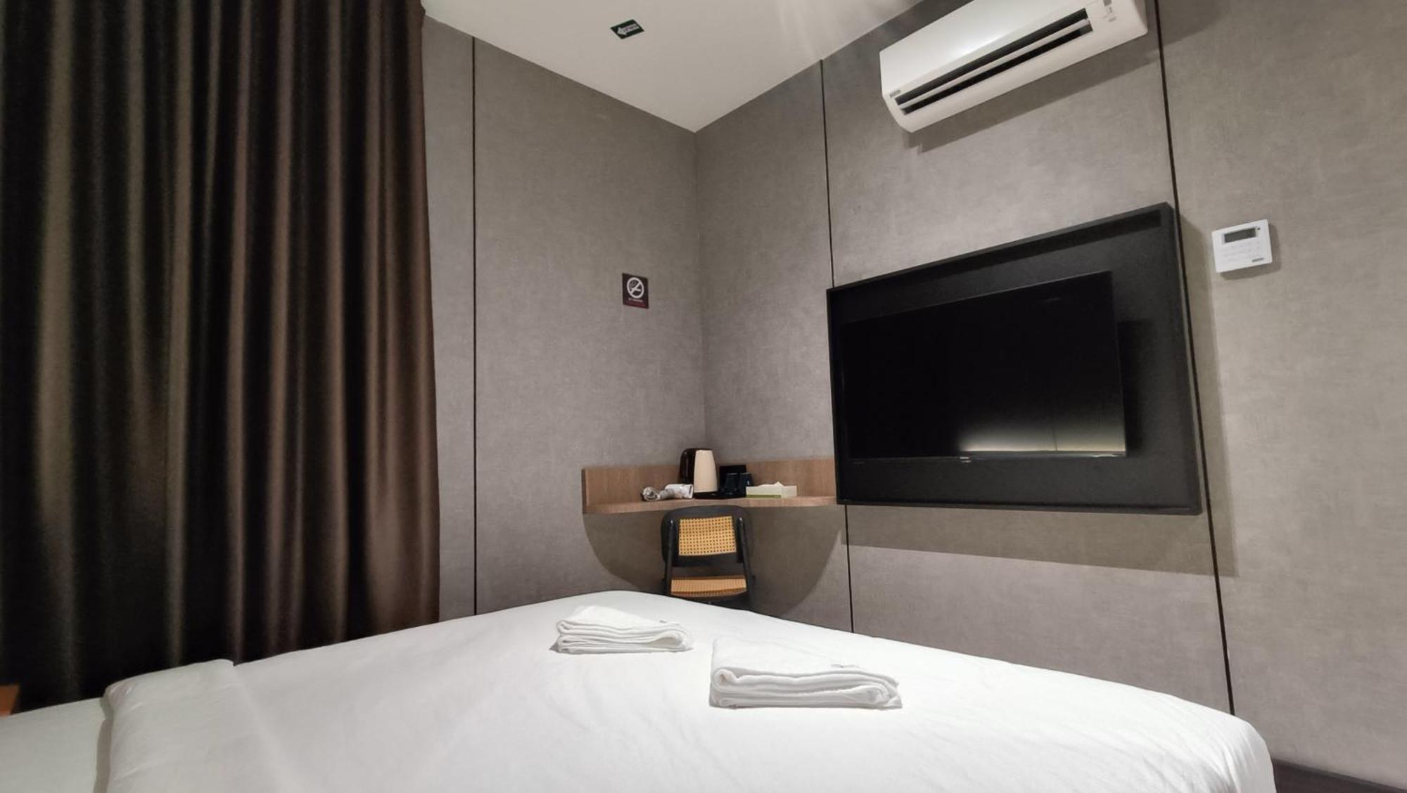 Urban Inn, Serai Wangi Padang Serai Exteriör bild