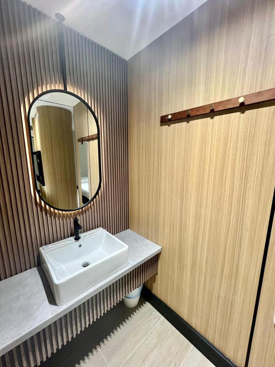 Urban Inn, Serai Wangi Padang Serai Exteriör bild